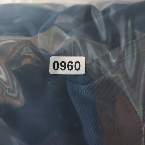 Tommy Bahama Men’s XXL 100% Silk Camp Shirt Blue Casual Summer - Picture 8 of 8